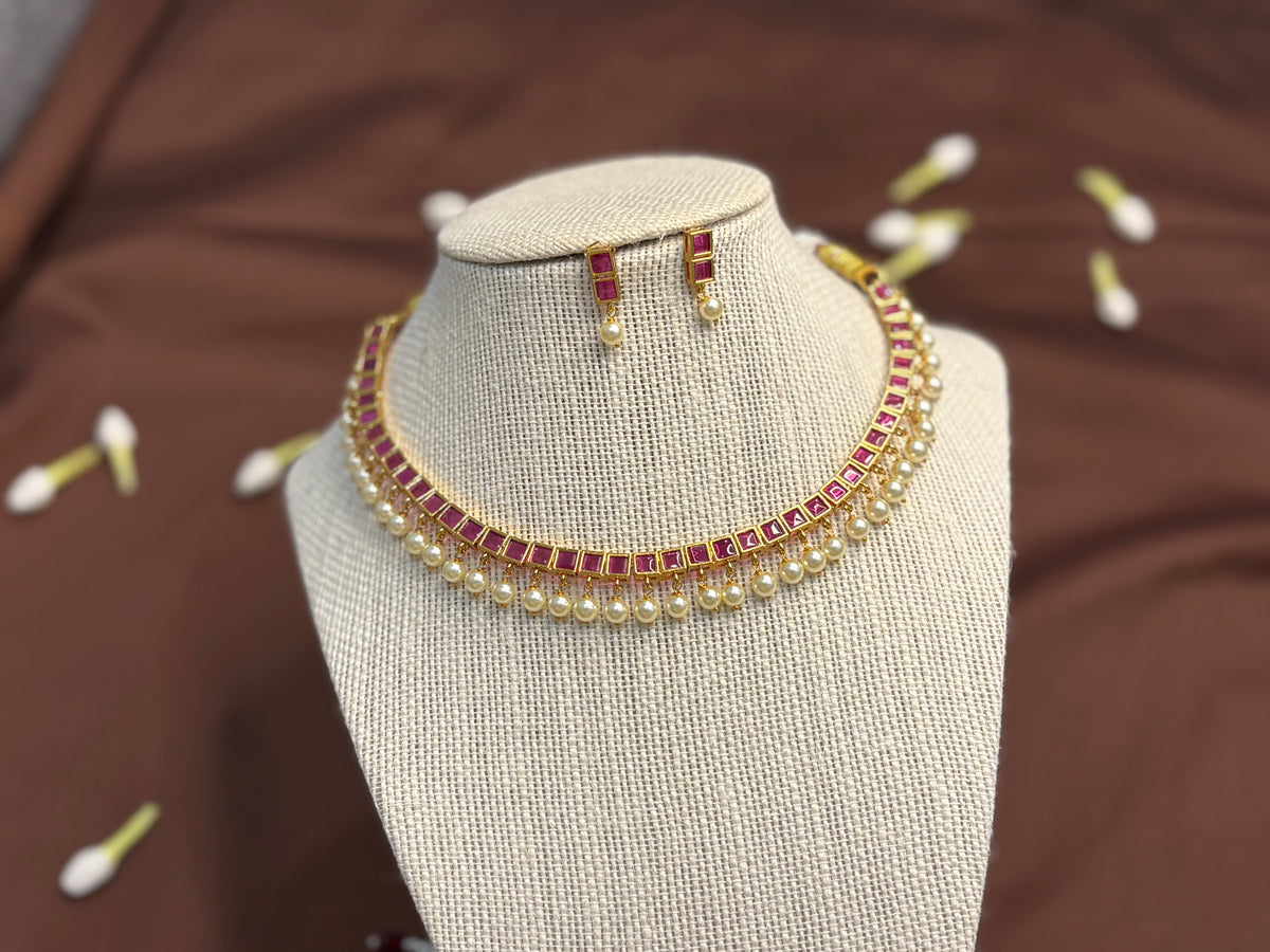 Ruby Aura Pearl Necklace Set - RZ402