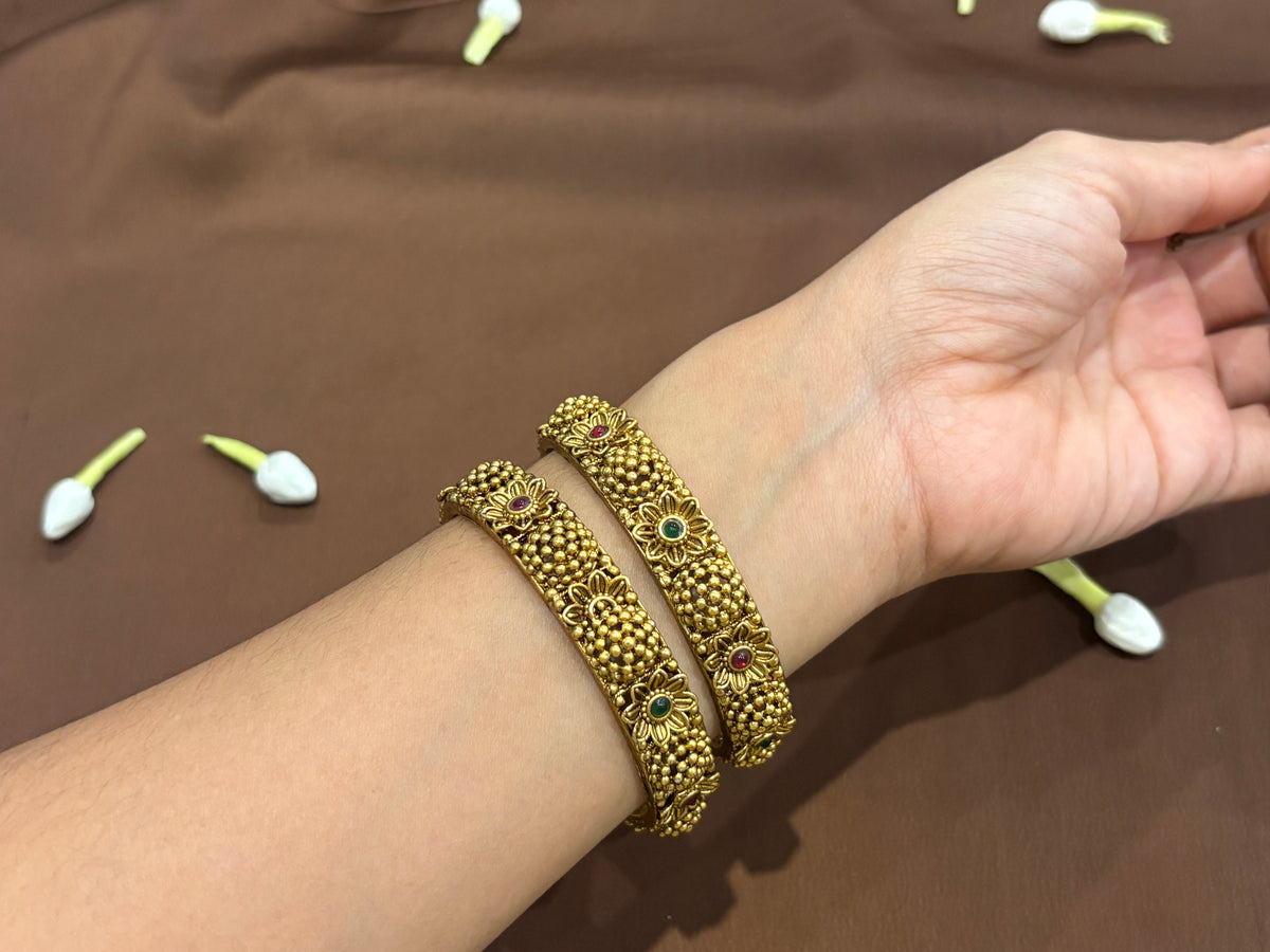 Golden Beads Bangles Set - RZ403