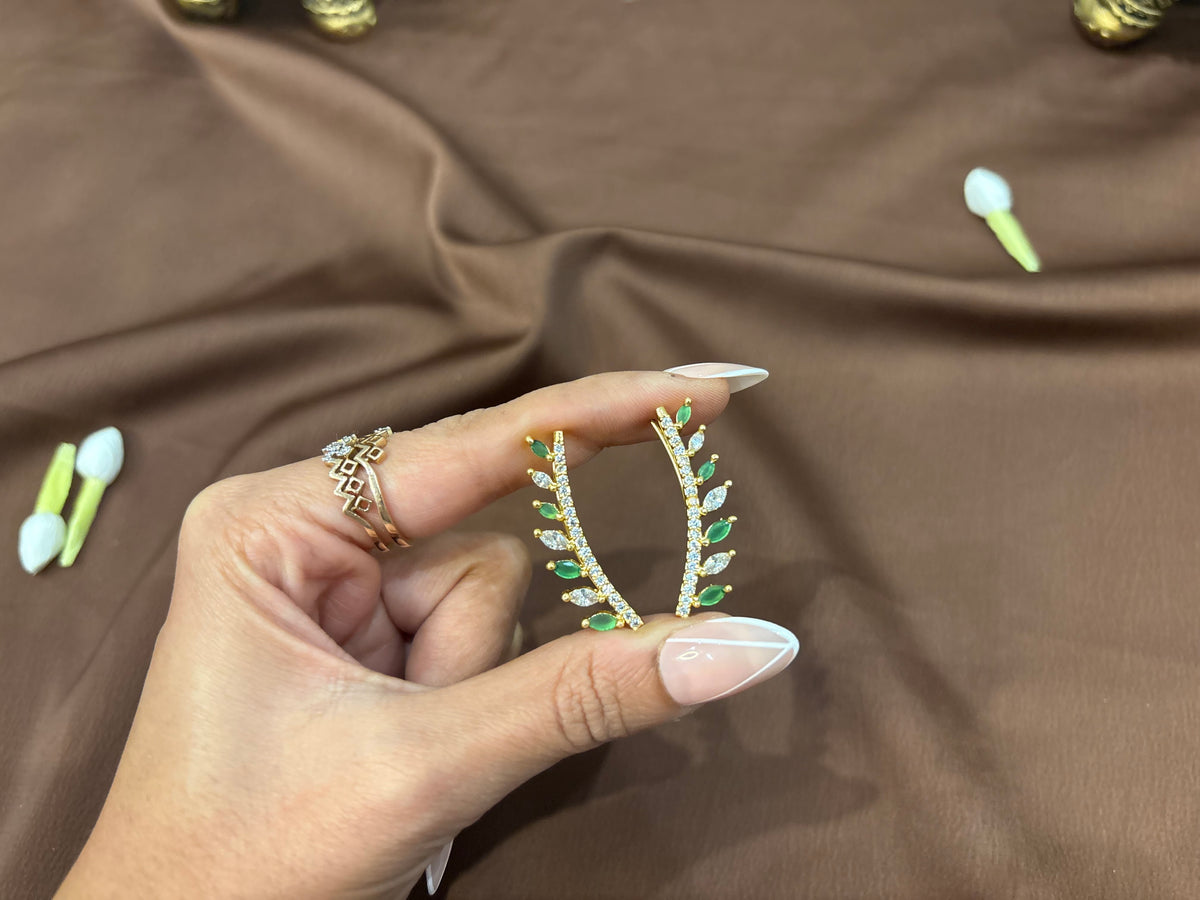Tiny Leaves Earcuff - RZ619