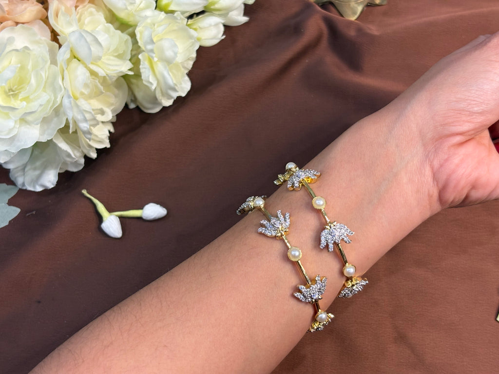 White Lotus Bangles Set - RZ538