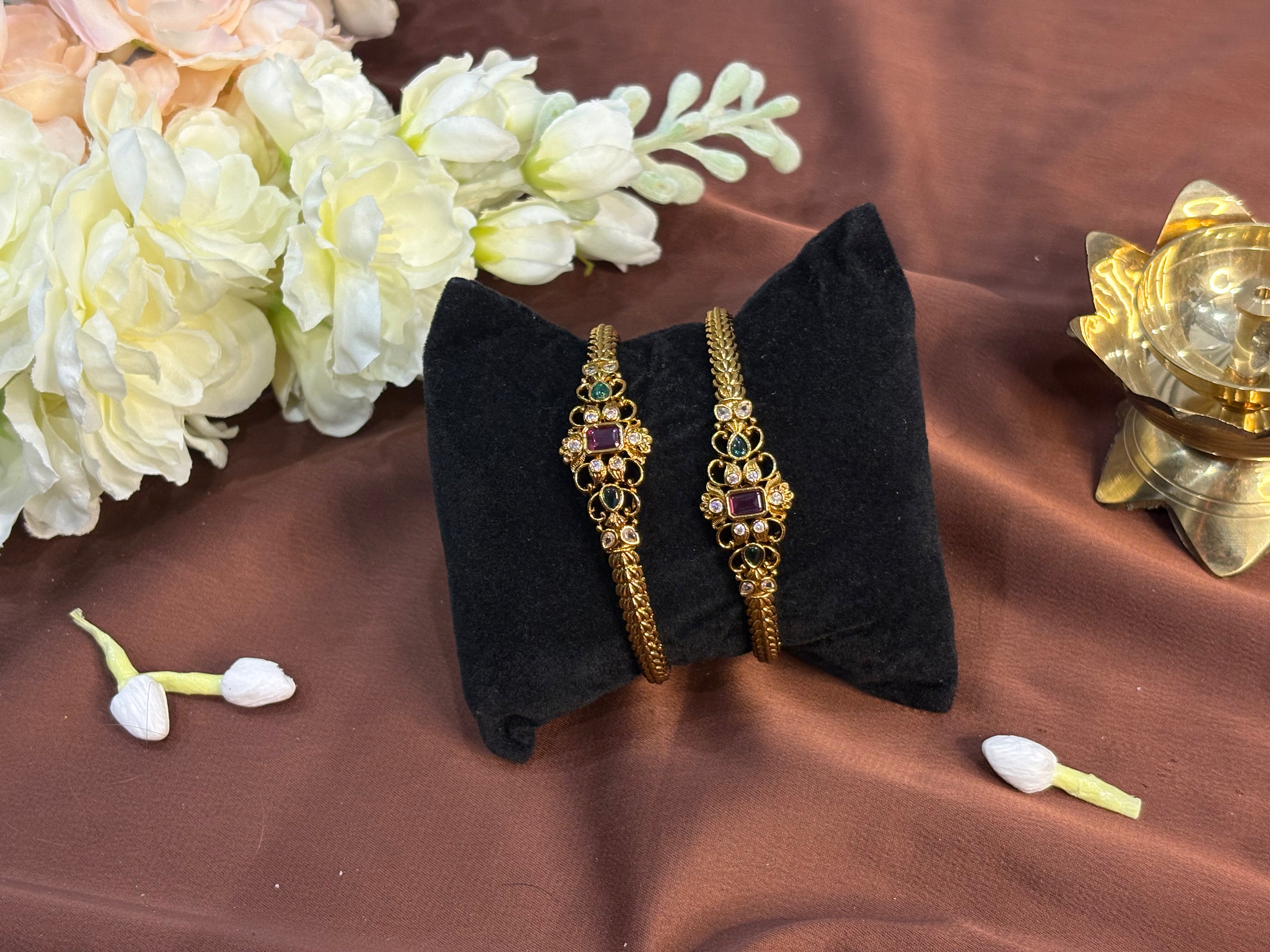 Victorian Bangles Set - RZ537