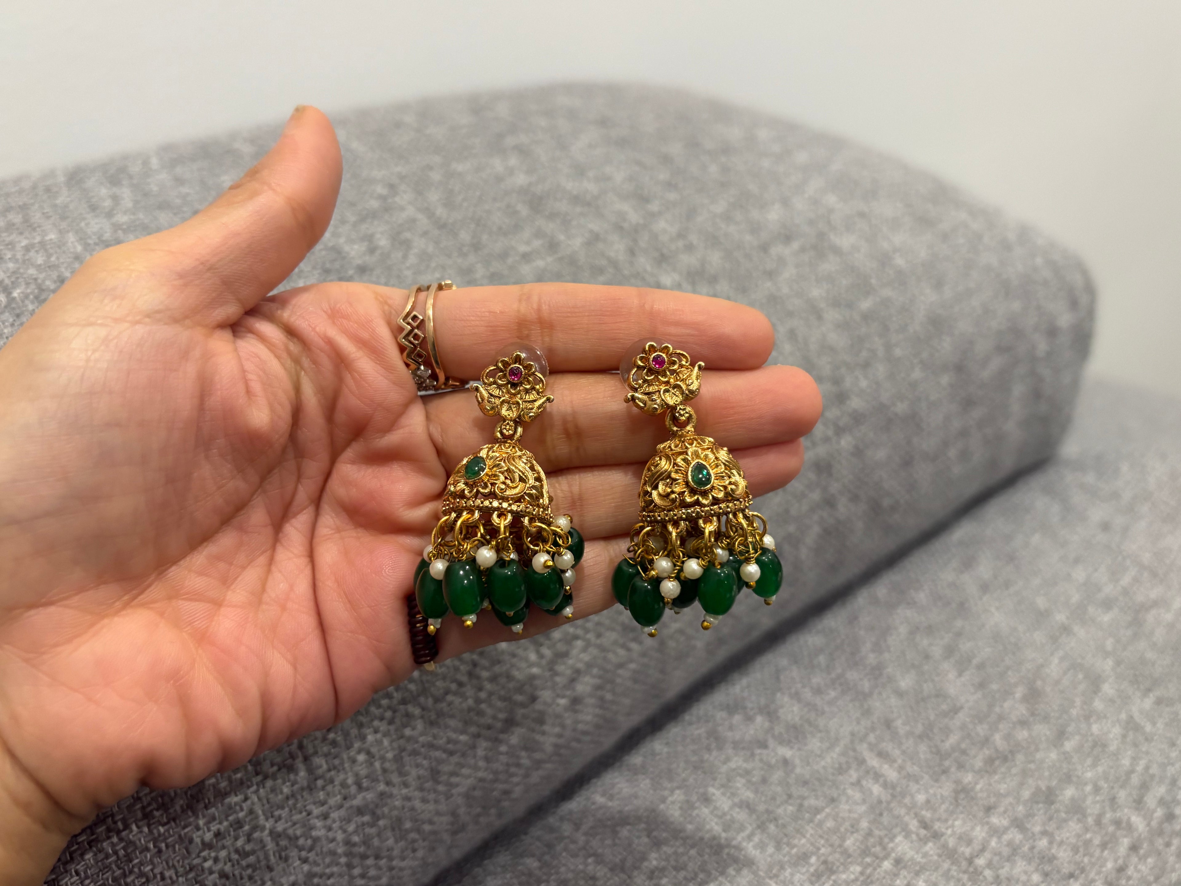 Antique Gold Chocker - RZ372