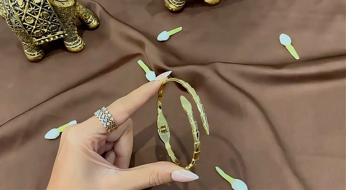 Anti Tarnish Sarpentine Bracelet - RZ629