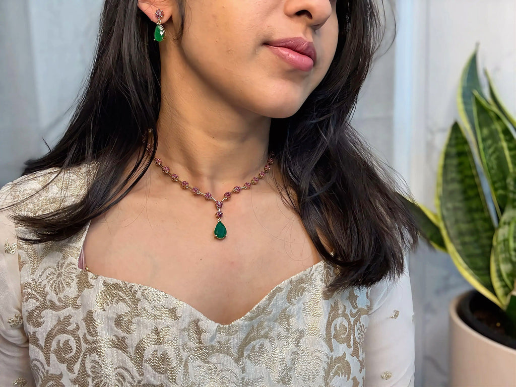 Single Stone with Flowers Necklace Set - RZ558